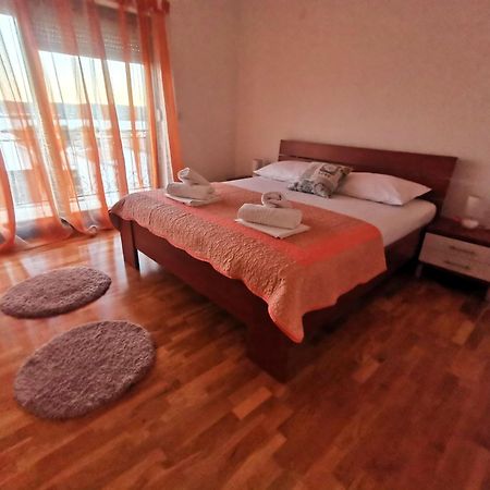 Apartament Jukic 스베티필립아이자코브 외부 사진