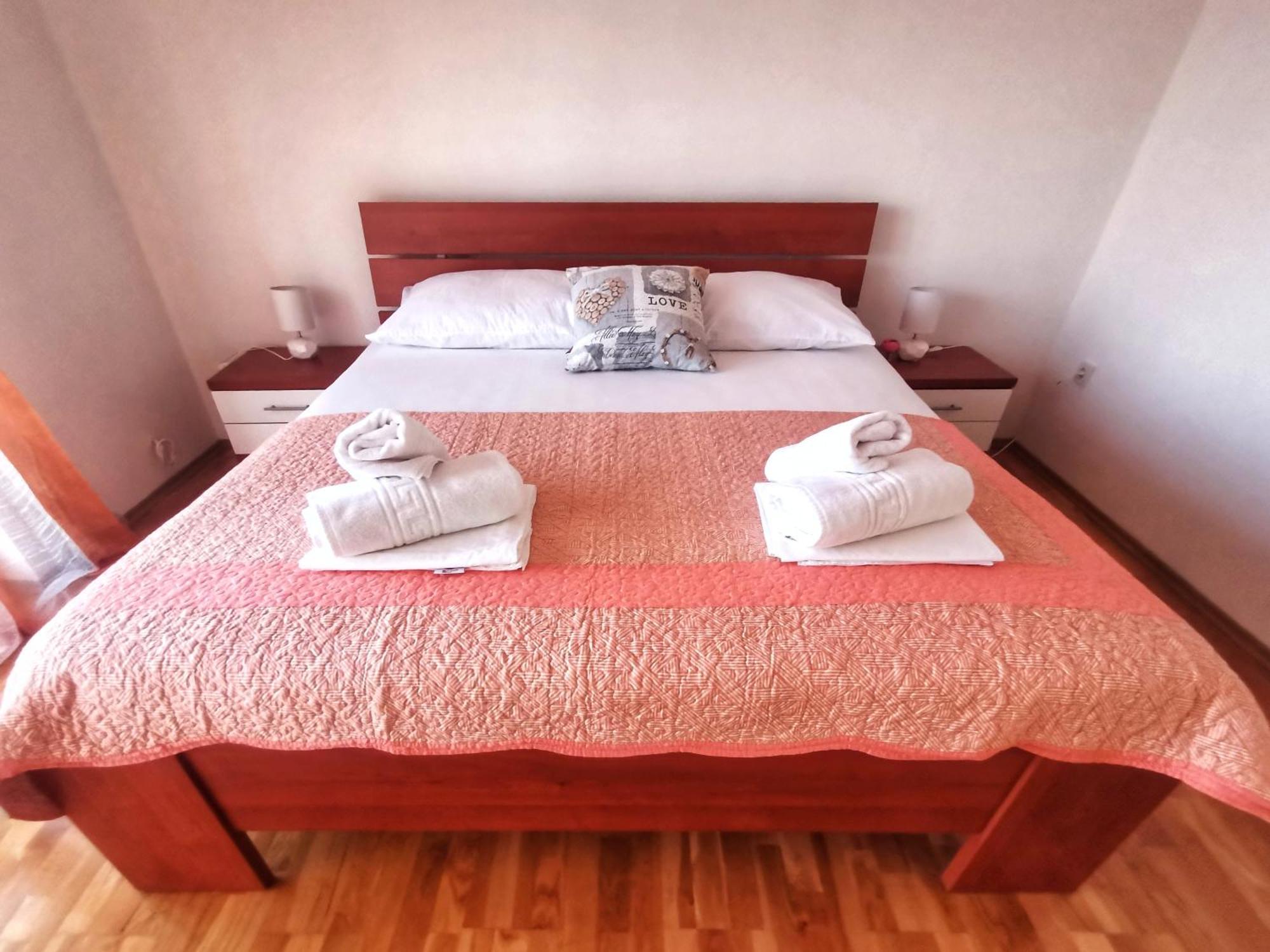 Apartament Jukic 스베티필립아이자코브 외부 사진