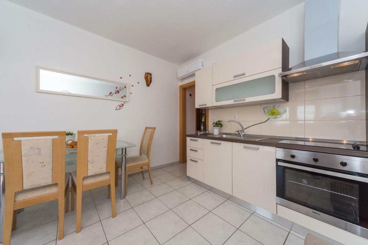 Apartament Jukic 스베티필립아이자코브 외부 사진